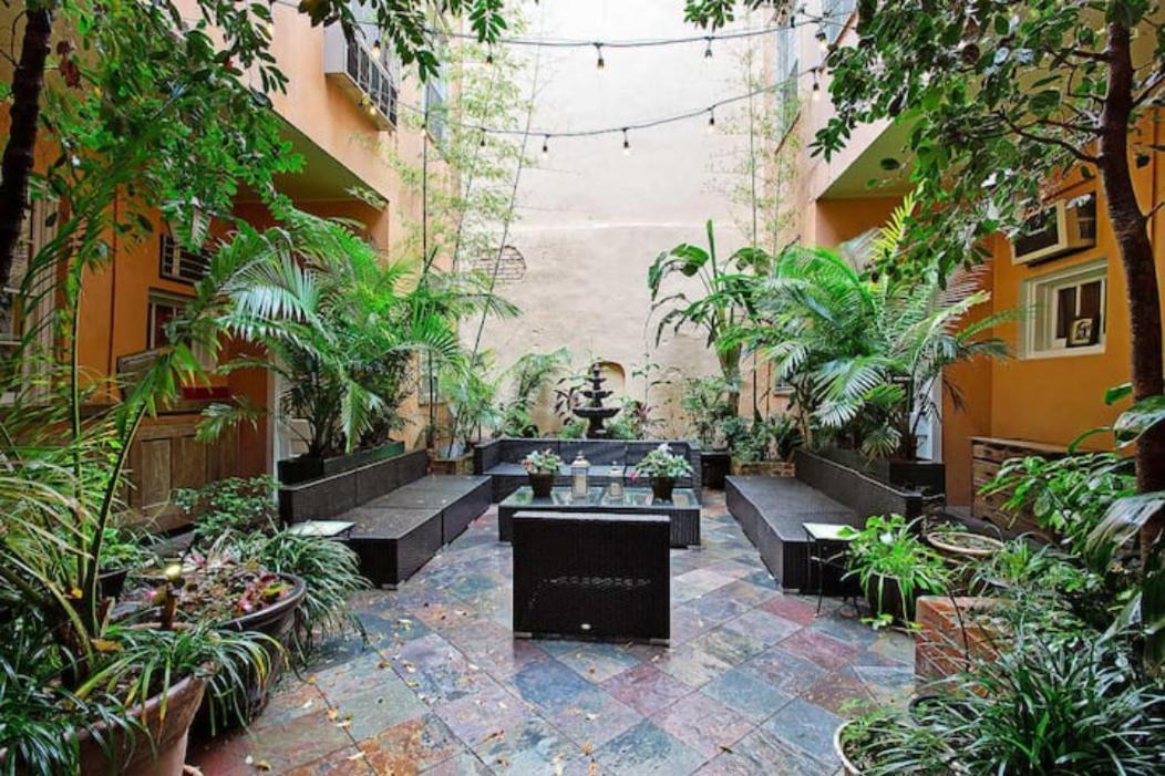 Saint Philip Hotel 3*